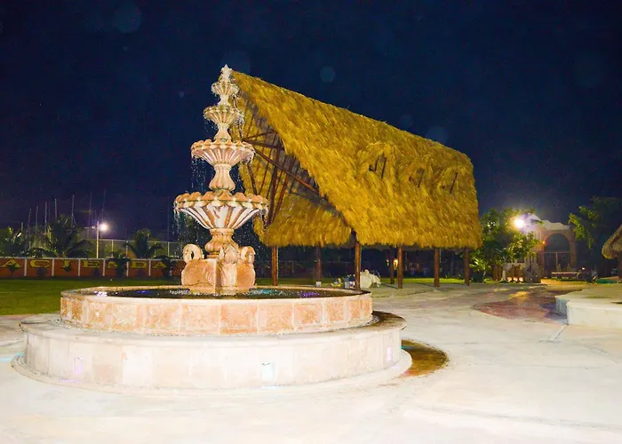 Hotel Hacienda Ixtlan 2*