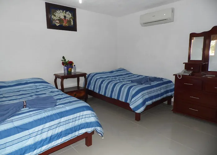 Hotel Hacienda Ixtlan 2*